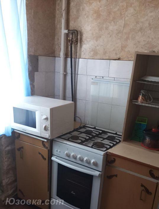 1-комн. квартира, 28м², с мебелью, 4/9 эт., ДОНЕЦК