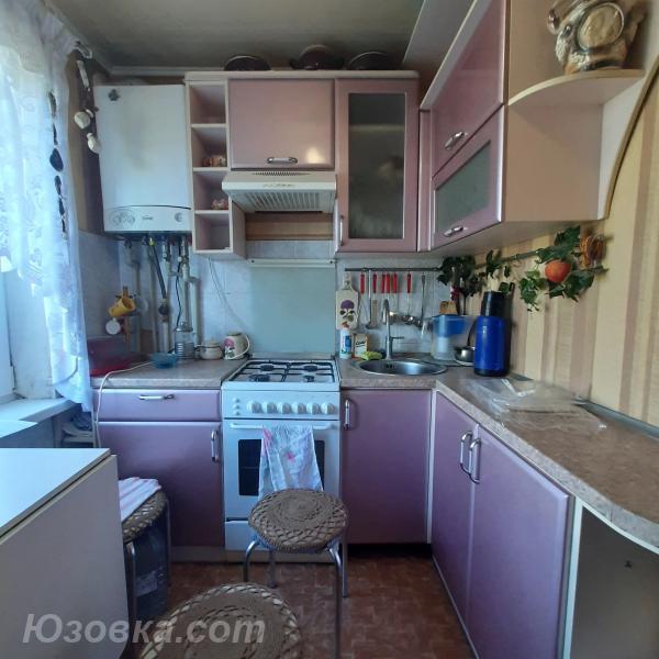 2-комн. квартира, 45 м², вторичка, 5/5 эт., Макеевка