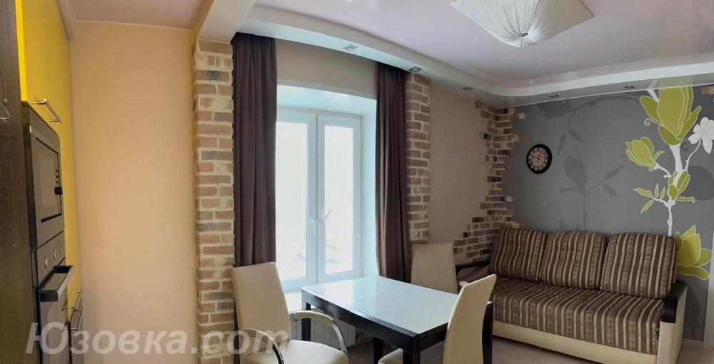 2-комн. квартира, 58м², с мебелью, 4/9 эт.