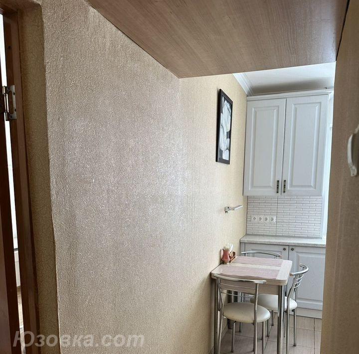 2-комн. квартира, 42м², с мебелью, 3/9 эт., ДОНЕЦК