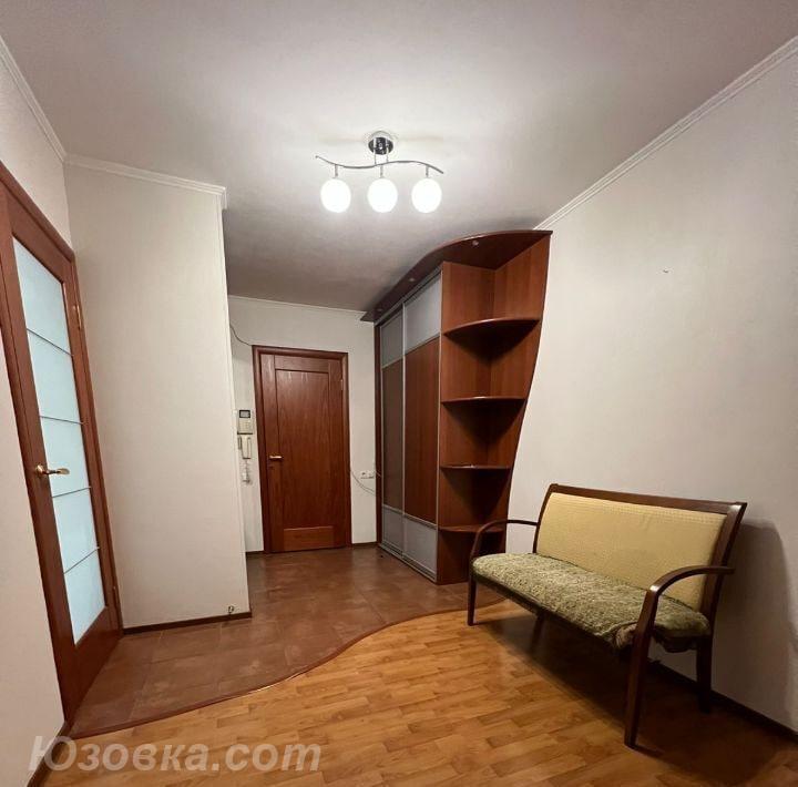 2-комн. квартира, 46м², с мебелью, 4/5 эт., ДОНЕЦК