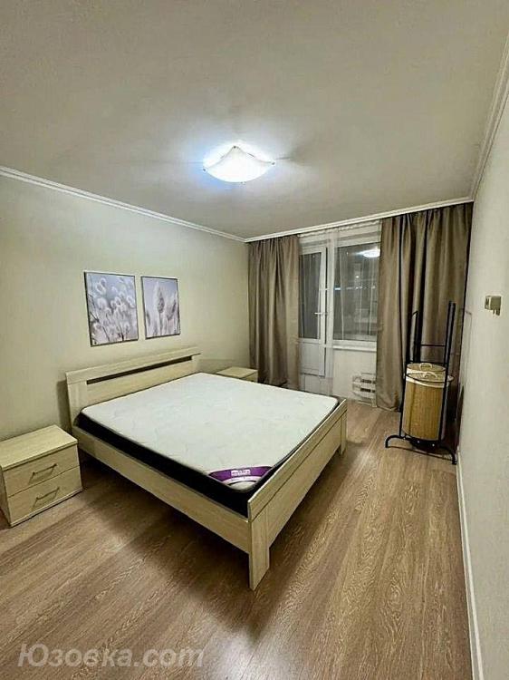 2-комн. квартира, 49м², с мебелью, 4/5 эт., ДОНЕЦК