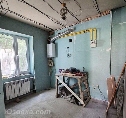 2-комн. квартира, 52 м², вторичка, 1/2 эт., ДОНЕЦК