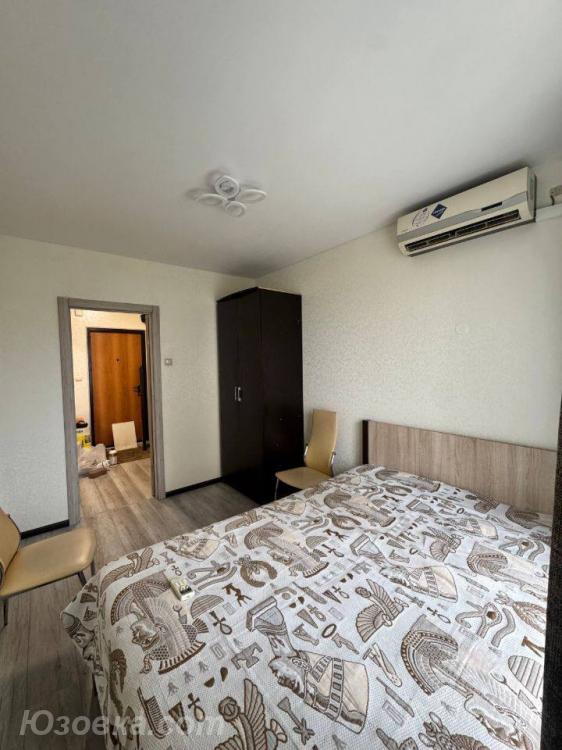 2-комн. квартира, 49м², с мебелью, 4/9 эт., ДОНЕЦК