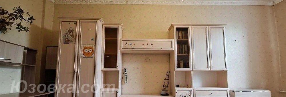 2-комн. квартира, 48м², с мебелью, 2/5 эт., ДОНЕЦК