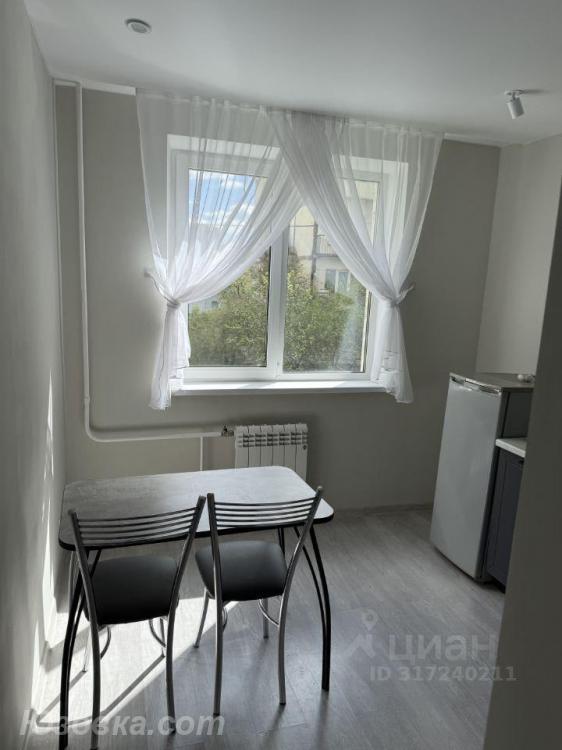 1-комн. квартира, 39м², с мебелью, 2/5 эт., ДОНЕЦК