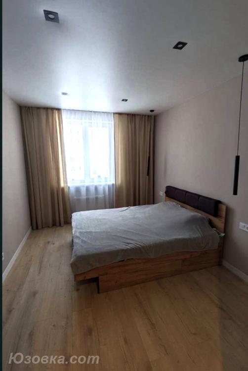 2-комн. квартира, 52м², с мебелью, 4/13 эт., ДОНЕЦК