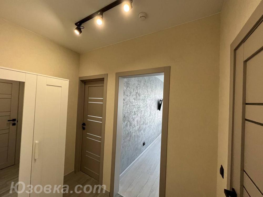 1-комн. квартира, 44м², с мебелью, 2/9 эт., ДОНЕЦК