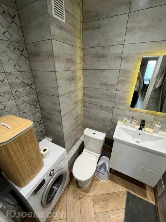 1-комн. квартира, 37м², с мебелью, 2/5 эт., ДОНЕЦК