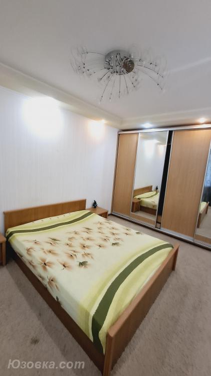 2-комн. квартира, 45м², с мебелью, 5/5 эт., ЛУГАНСК