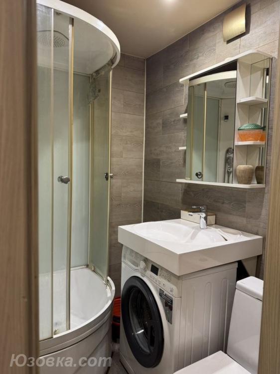 2-комн. квартира, 66м², с мебелью, 2/5 эт., ДОНЕЦК