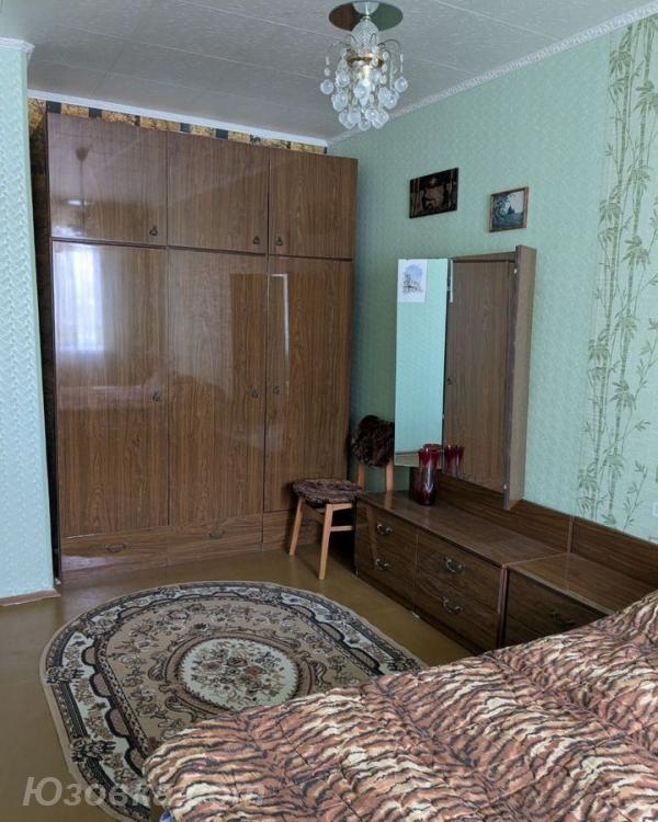 2-комн. квартира, 51м², с мебелью, 2/5 эт., ДОНЕЦК