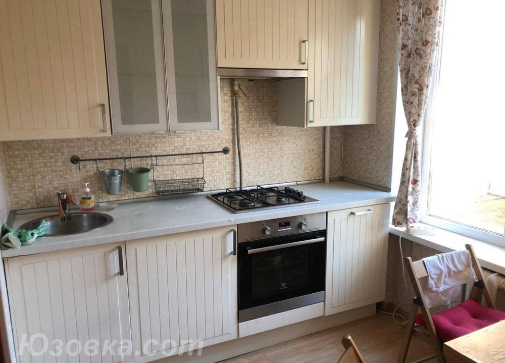 1-комн. квартира, 40м², с мебелью, 2/5 эт., ДОНЕЦК