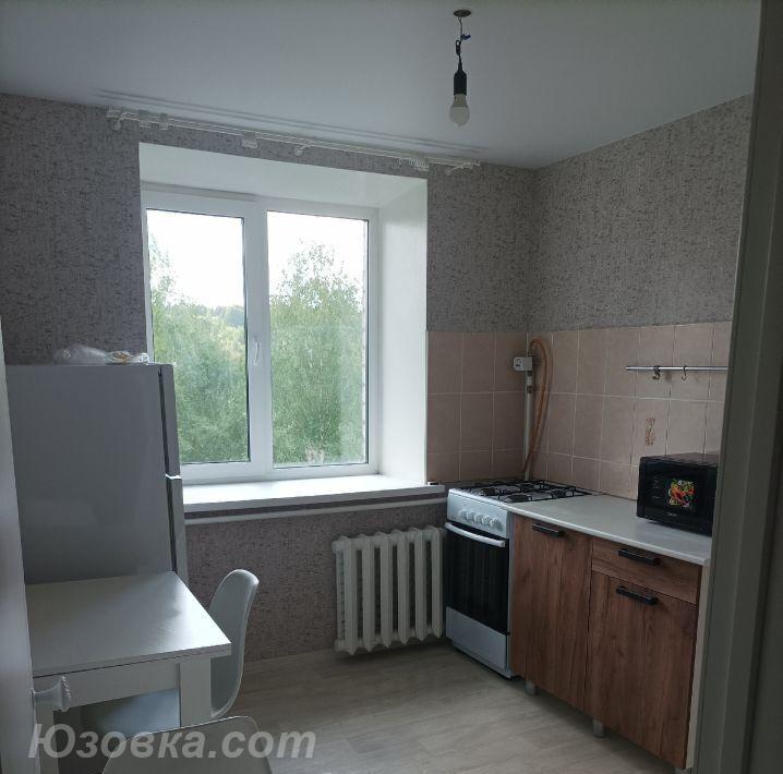 1-комн. квартира, 33м², с мебелью, 2/5 эт., ДОНЕЦК