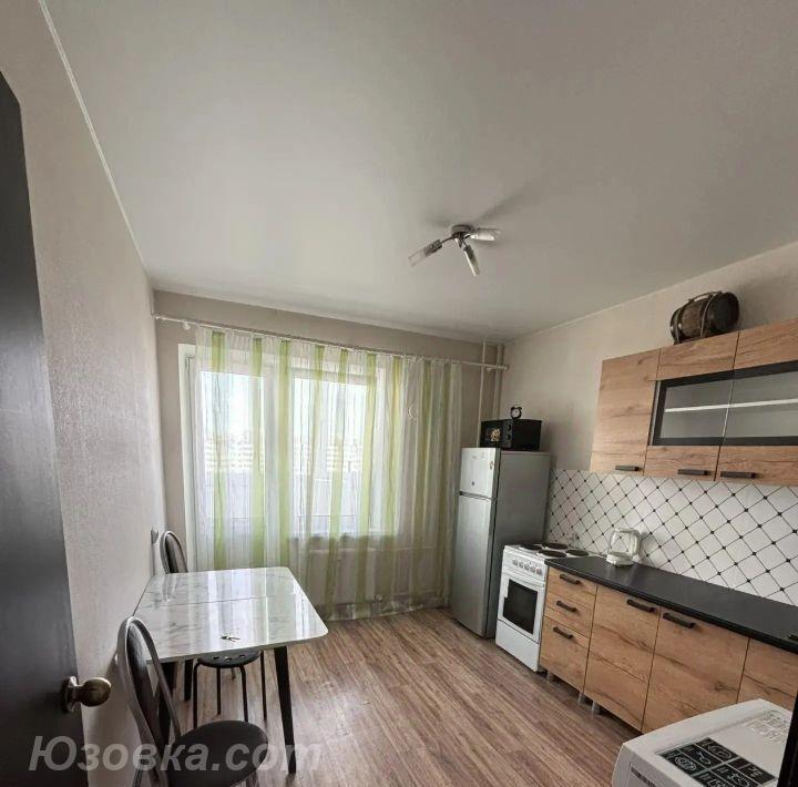 1-комн. квартира, 50м², мебель частично, 5/5 эт.