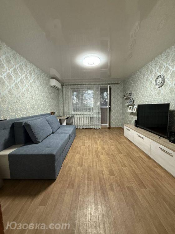 3-комн. квартира, 65м², с мебелью, 4/9 эт.