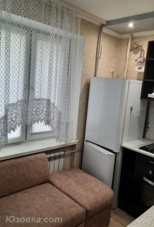 1-комн. квартира, 32м², с мебелью, 2/9 эт., Макеевка