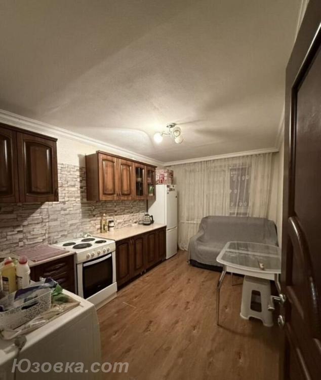 1-комн. квартира, 38м², с мебелью, 2/9 эт., ДОНЕЦК