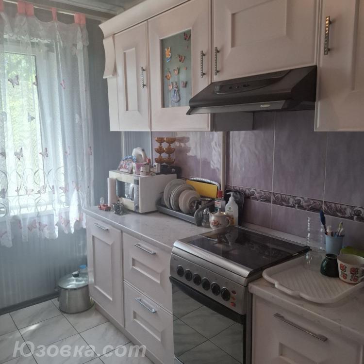 3-комн. квартира, 60м², мебель частично, 5/9 эт., ДОНЕЦК