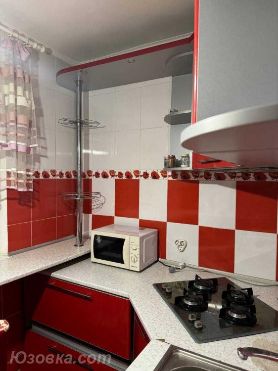 1-комн. квартира, 36м², с мебелью, 2/5 эт., ДОНЕЦК