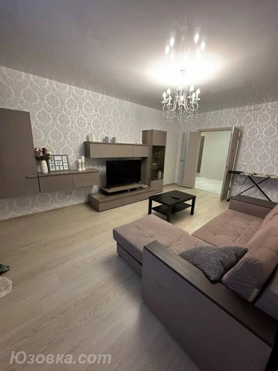 2-комн. квартира, 38м², с мебелью, 5/5 эт., ДОНЕЦК