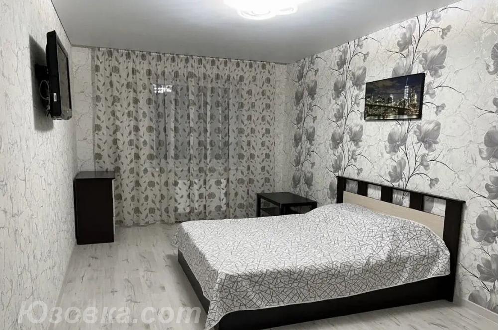 1-комн. квартира, 38м², с мебелью, 3/9 эт.