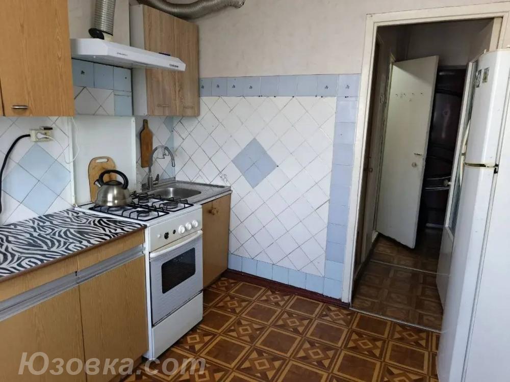 3-комн. квартира, 68м², мебель частично, 7/9 эт., ДОНЕЦК