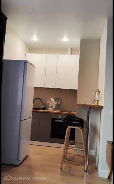 1-комн. квартира, 38м², с мебелью, 2/9 эт.