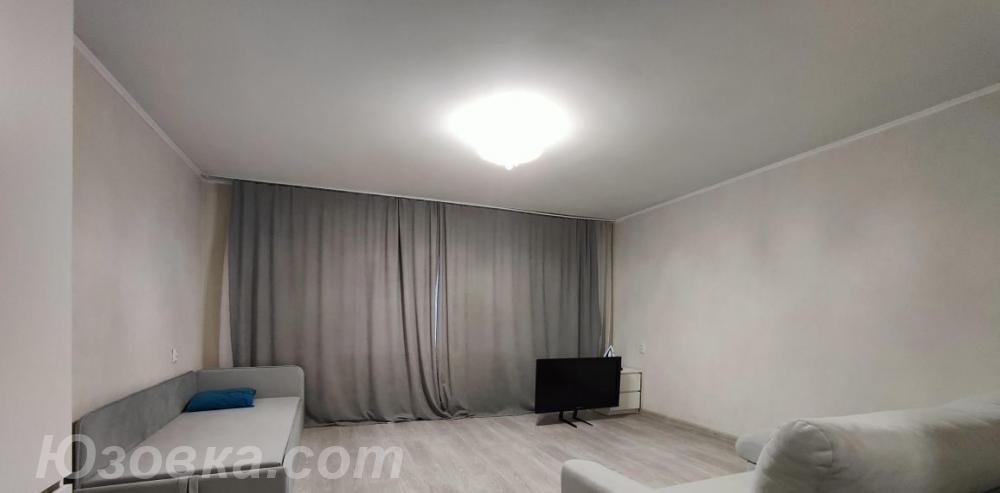 1-комн. квартира, 44м², с мебелью, 4/10 эт.