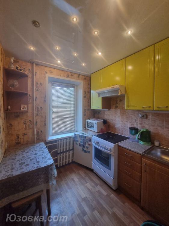 1-комн. квартира, 30м², мебель частично, 6/9 эт.