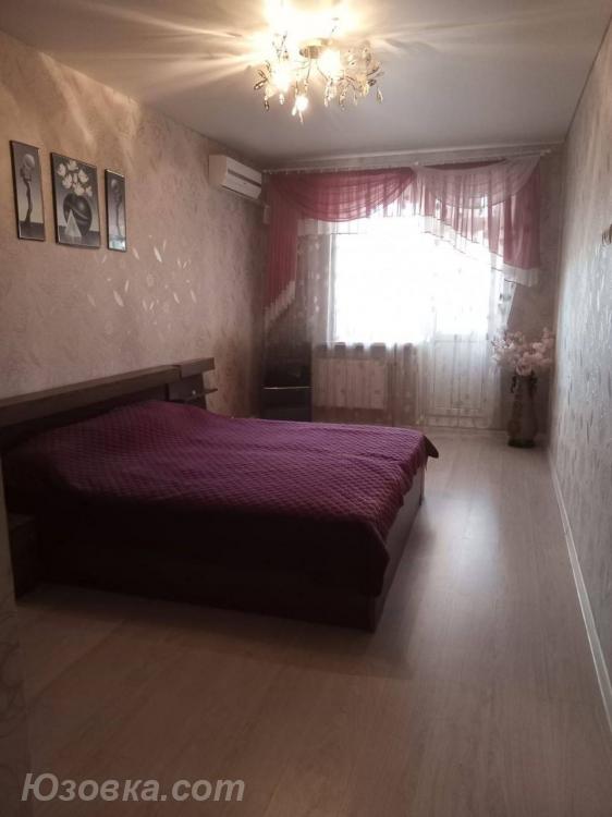 2-комн. квартира, 48м², с мебелью, 3/9 эт.