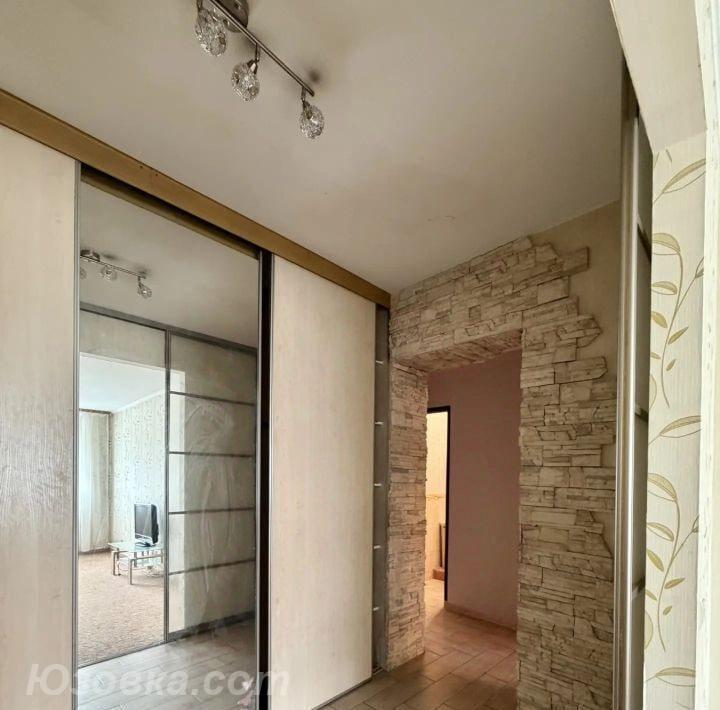 2-комн. квартира, 62м², с мебелью, 4/10 эт., ДОНЕЦК