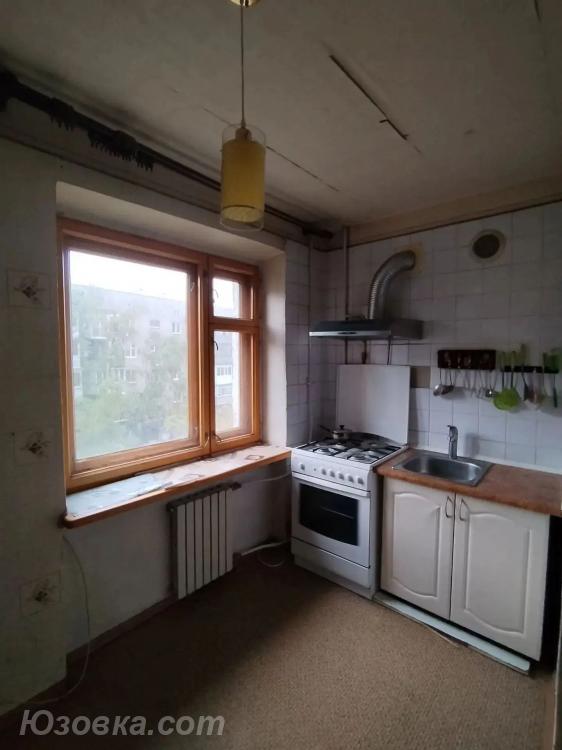 1-комн. квартира, 36 м², вторичка, 4/5 эт.