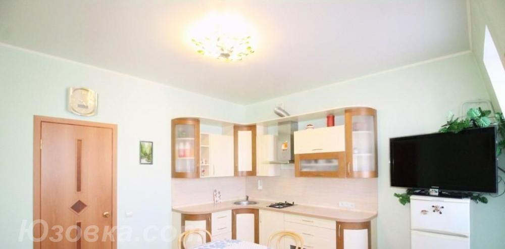 4-комн. квартира, 97м², с мебелью, 4/9 эт., ДОНЕЦК