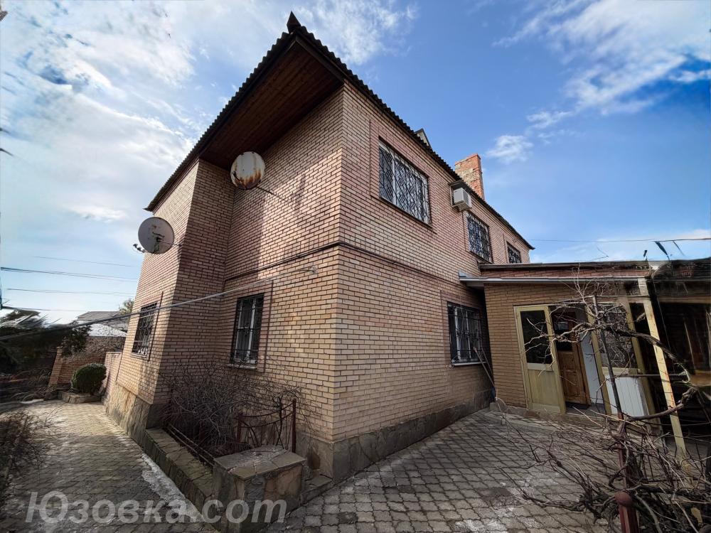 Дом , 250 м², на участке 10,0 сот., Макеевка