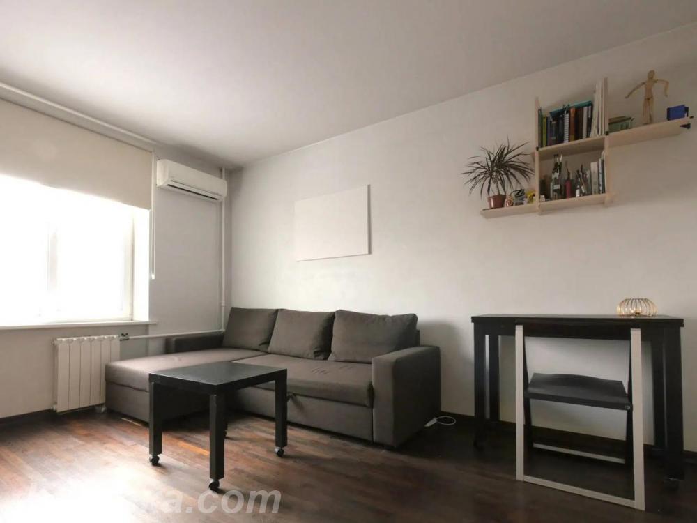 2-комн. квартира, 55м², с мебелью, 3/5 эт.