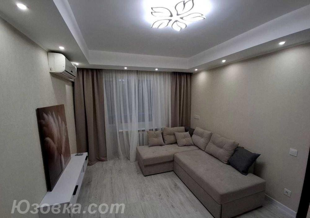 2-комн. квартира, 47м², с мебелью, 3/9 эт., ДОНЕЦК