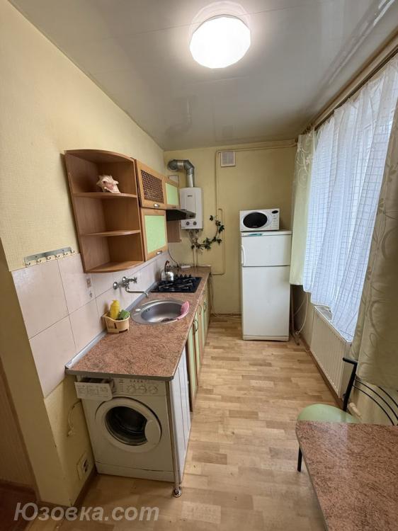 2-комн. квартира, 46м², с мебелью, 3/5 эт., ДОНЕЦК
