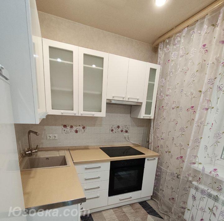 1-комн. квартира, 35м², с мебелью, 3/5 эт., ДОНЕЦК
