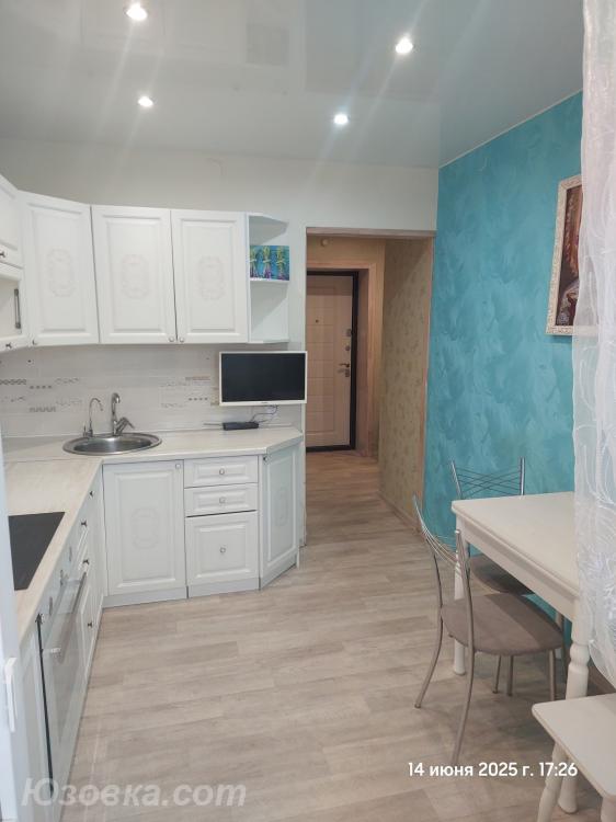 2-комн. квартира, 42м², с мебелью, 2/2 эт.