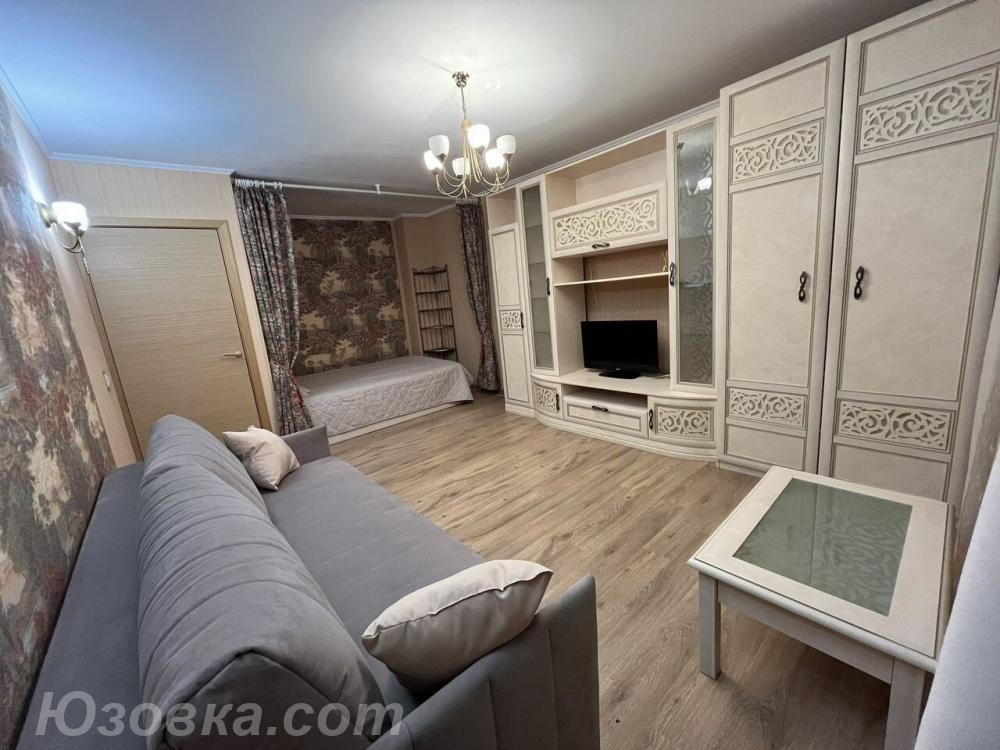 1-комн. квартира, 45м², с мебелью, 4/5 эт., ДОНЕЦК