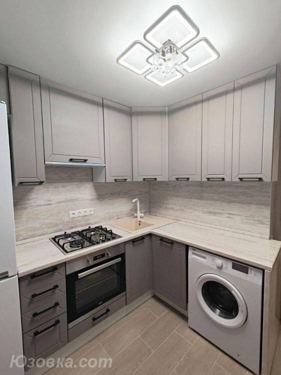 1-комн. квартира, 34м², с мебелью, 2/4 эт., ДОНЕЦК