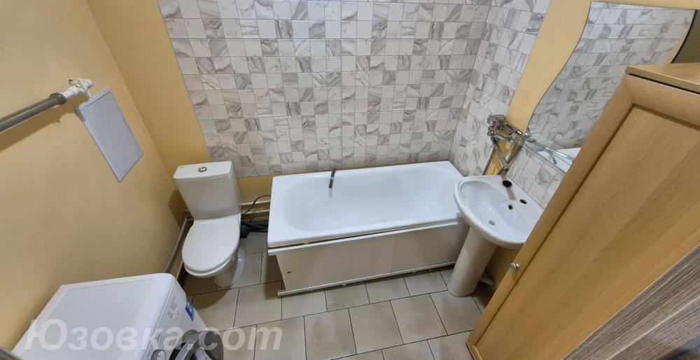 1-комн. квартира, 38м², с мебелью, 2/9 эт., ДОНЕЦК
