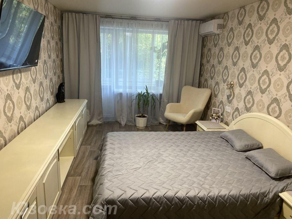 2-комн. квартира, 45м², с мебелью, 3/5 эт.