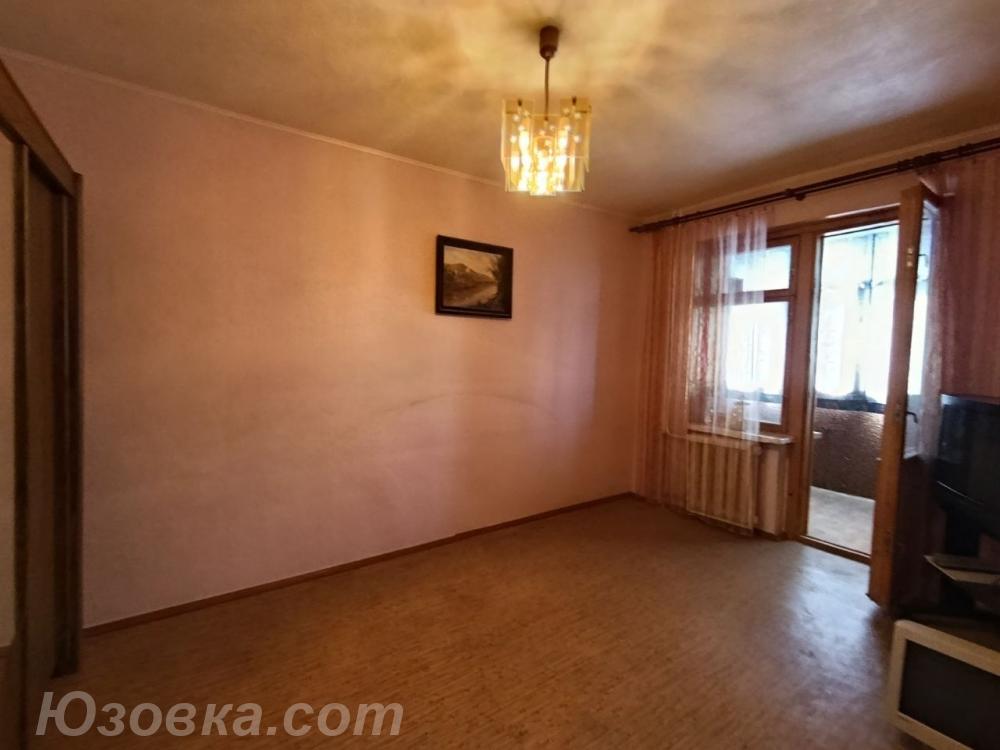 2-комн. квартира, 49 м², вторичка, 7/9 эт., ДОНЕЦК