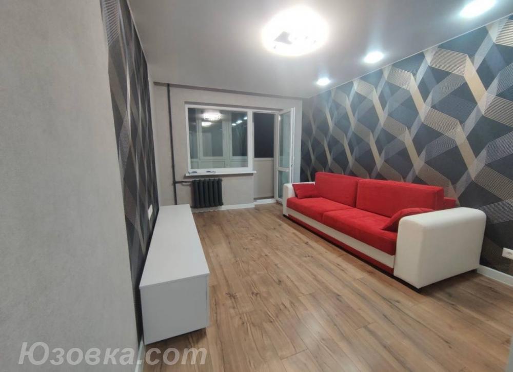 2-комн. квартира, 52м², с мебелью, 4/9 эт., ДОНЕЦК