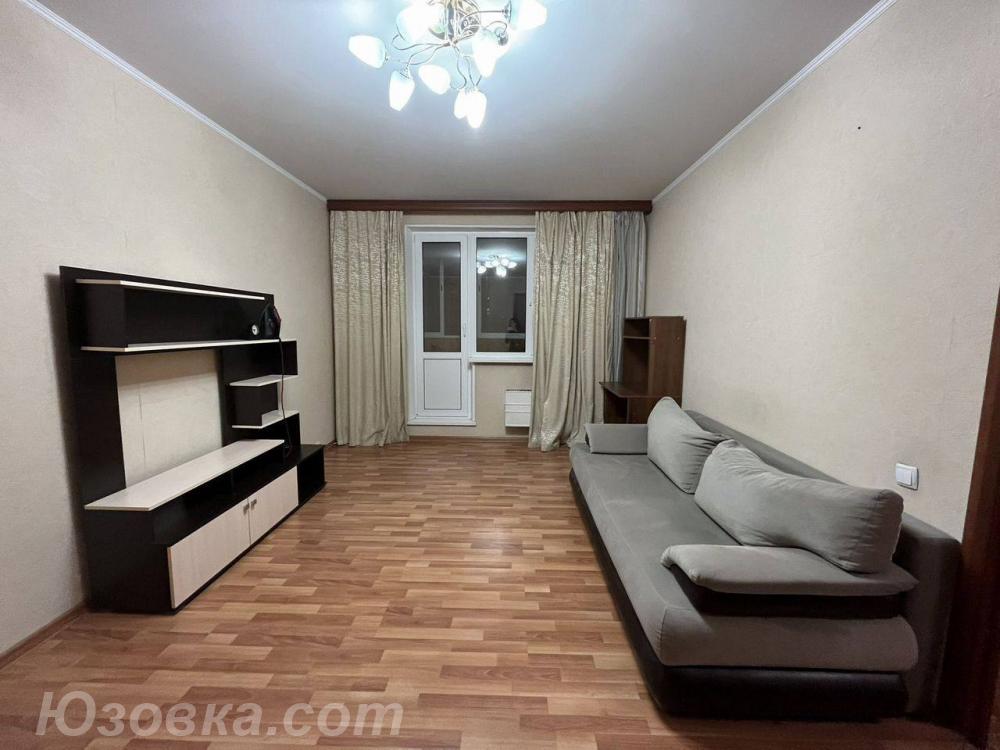 2-комн. квартира, 48м², с мебелью, 3/9 эт., ДОНЕЦК