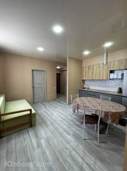 1-комн. квартира, 39м², с мебелью, 3/9 эт.
