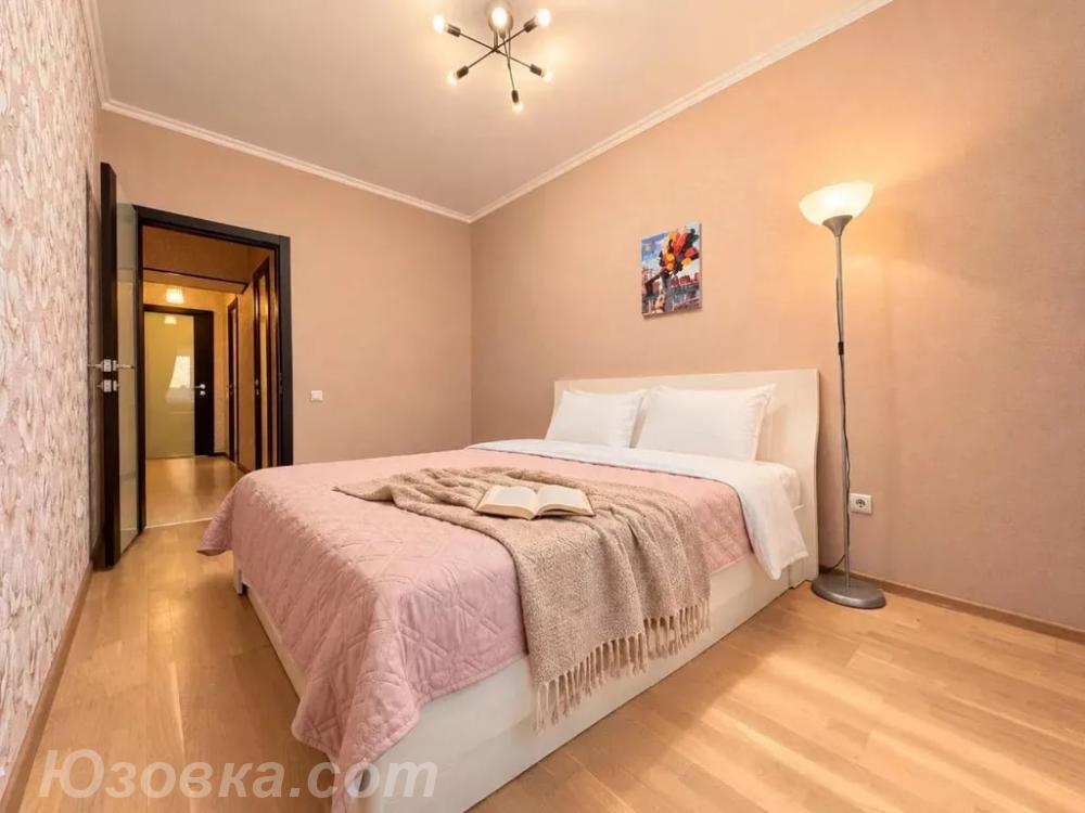 3-комн. квартира, 70м², с мебелью, 3/9 эт., ДОНЕЦК