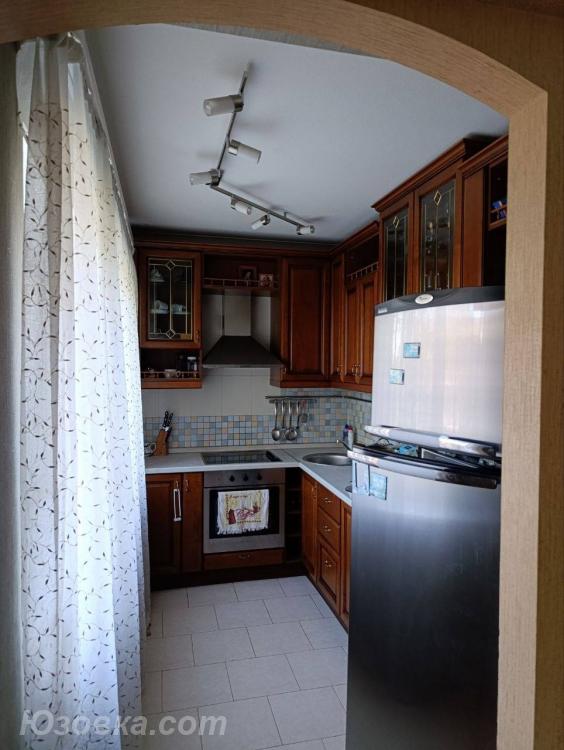 2-комн. квартира, 44 м², вторичка, 4/5 эт., ДОНЕЦК